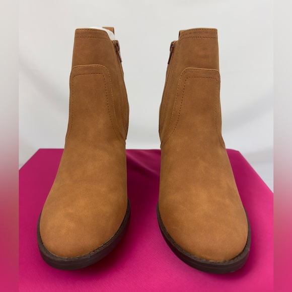 Market & Spruce Chestnut Brown Ankle Boot Stacked Heel Ankle Zipper Size… - Picture 6 of 8